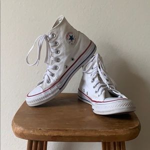 White Hightop Converse: Size 5